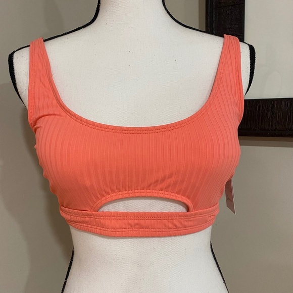 *TIME AND TRU* Coral Women's Peek-a-Boo Swim Top NWT - Picture 3 of 8